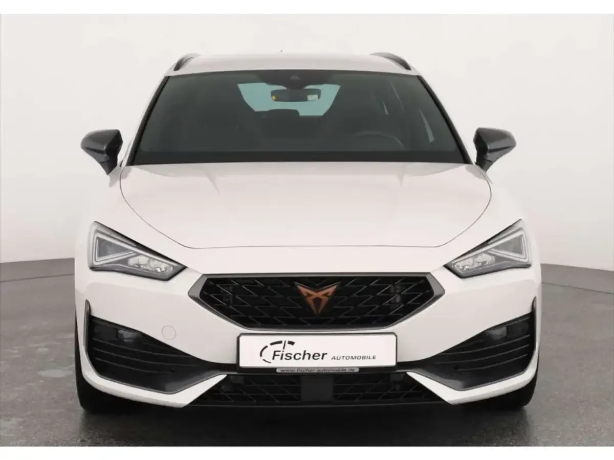 Gebraucht Cupra Leon VZ 245 PS (180 kW) 2023 Weiss Kombi