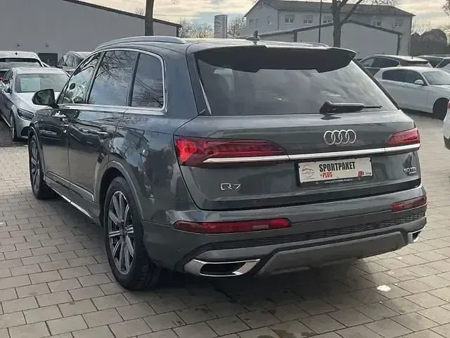 Usado Audi Q7 S-Line 286 HP (210 kW) 2021 Cinzento SUV