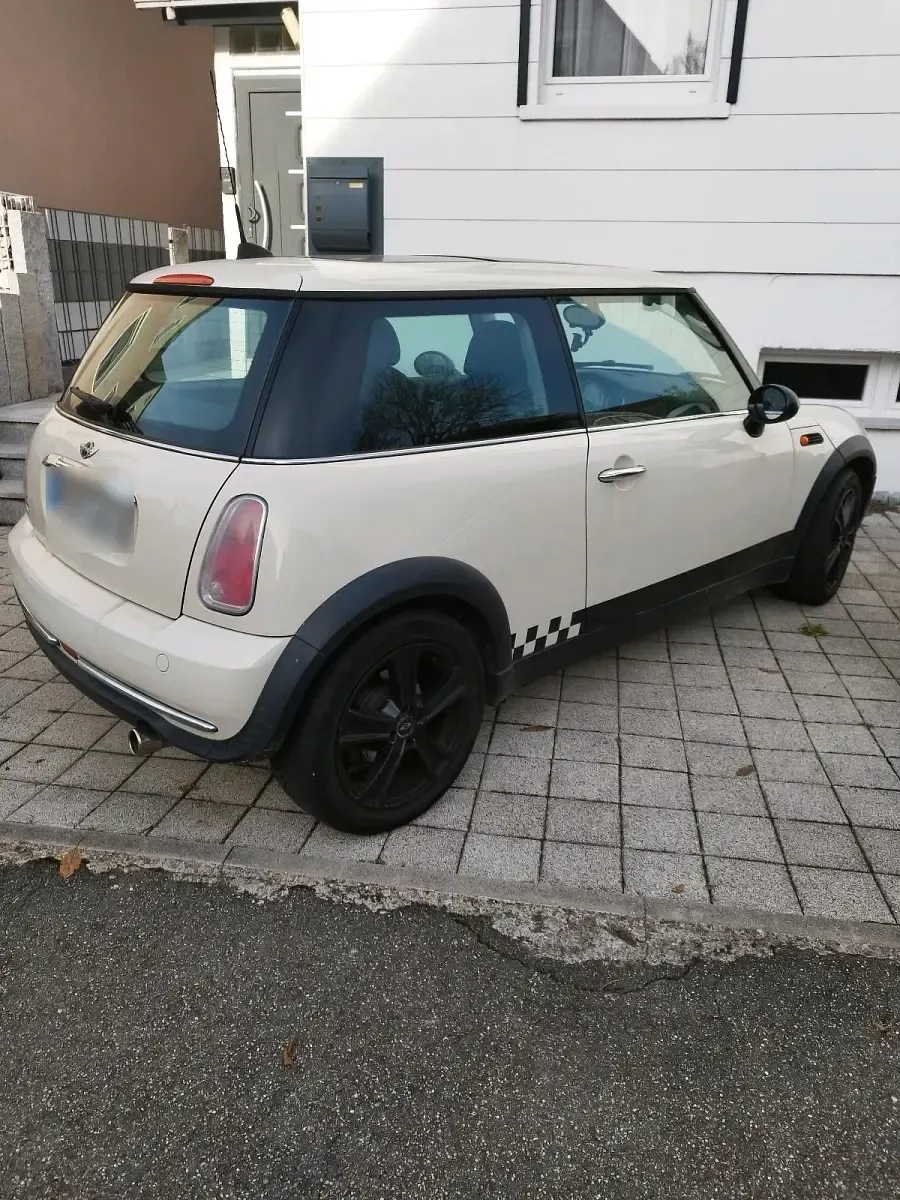 Occasion Mini ONE 90 PK (66 kW) 2004 Beige Hatchback