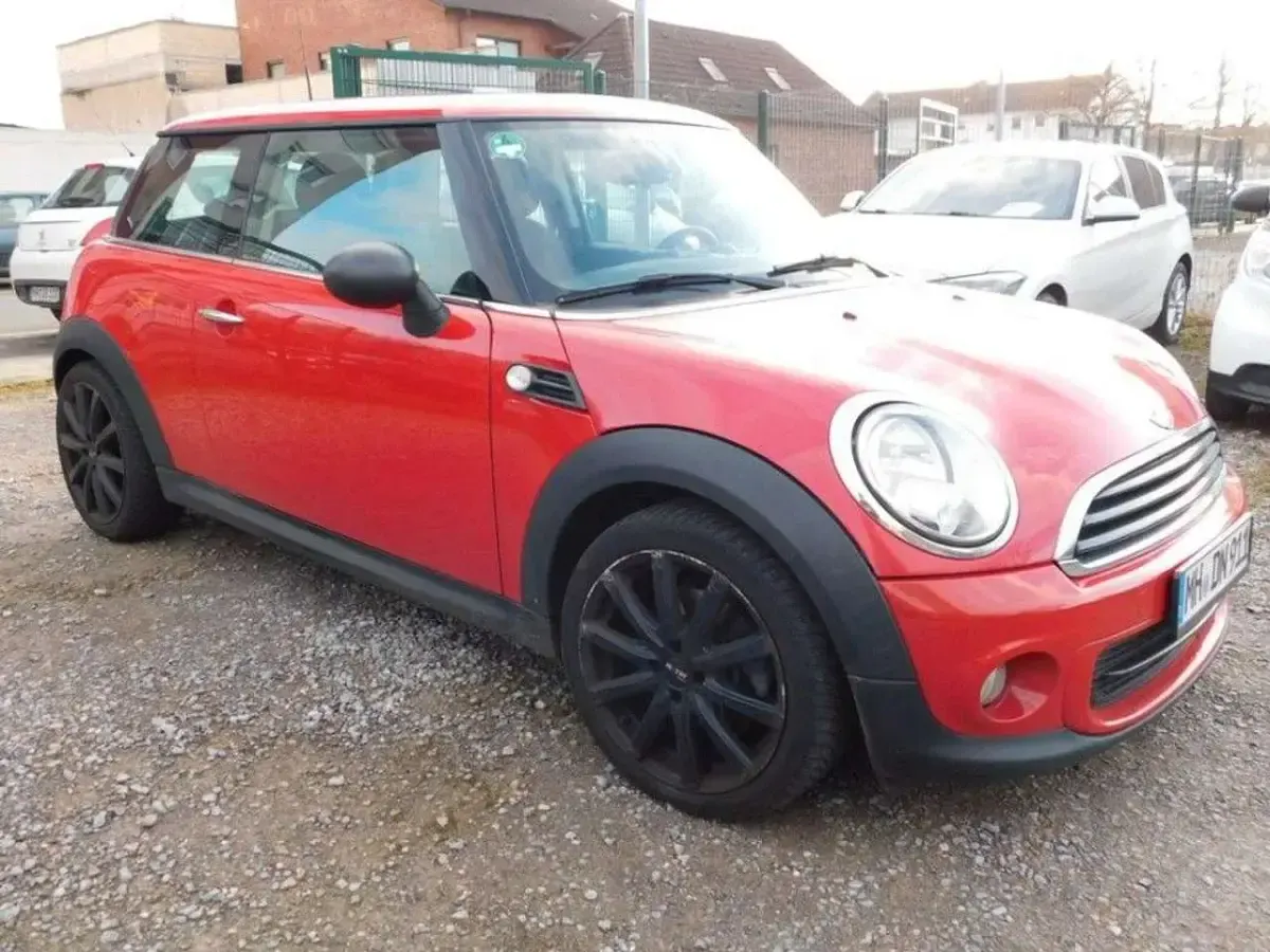 Gebraucht Mini ONE 98 PS (72 kW) 2014 Rot Kleinwagen