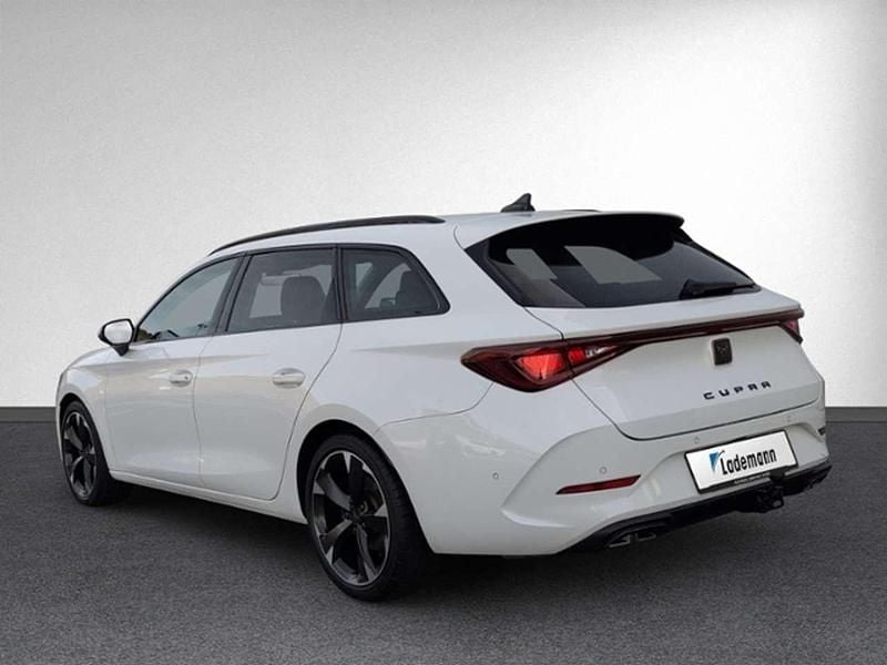Gebraucht Cupra Leon 190 PS (139 kW) 2023 "candy" weiss Kombi
