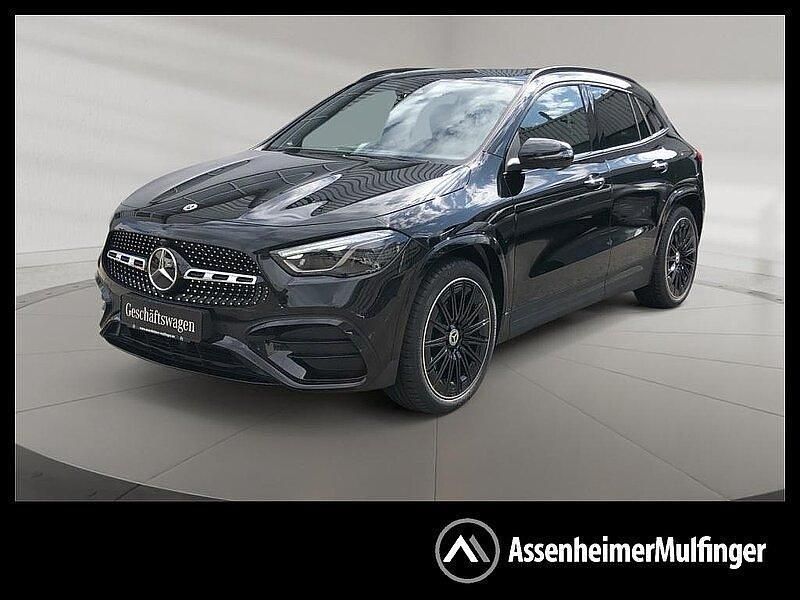 Metalliclack kosmosschwarz Gebraucht 2025 Mercedes GLA220 SUV | 56.890 € (Teuer) - Bild 1/4