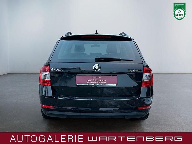 Gebraucht Skoda Octavia Ambition 150 PS (110 kW) 2017 Schwarz Kombi