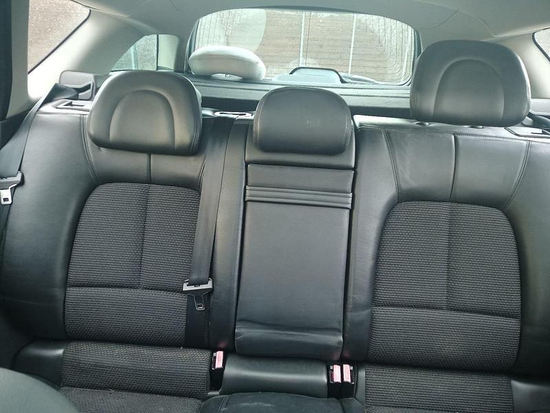 Gebraucht Peugeot 407 110 PS (80 kW) 2009 Andere farben Kombi