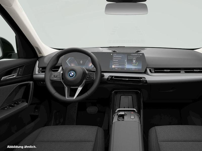 Gebraucht BMW iX1 225 kW (306 PS) 2023 Schwarz SUV