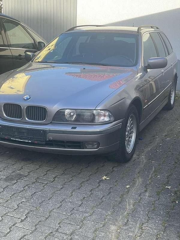 Gebraucht 2000 BMW 523 Kombi | 1.199 € (Superpreis) - Bild 1/4