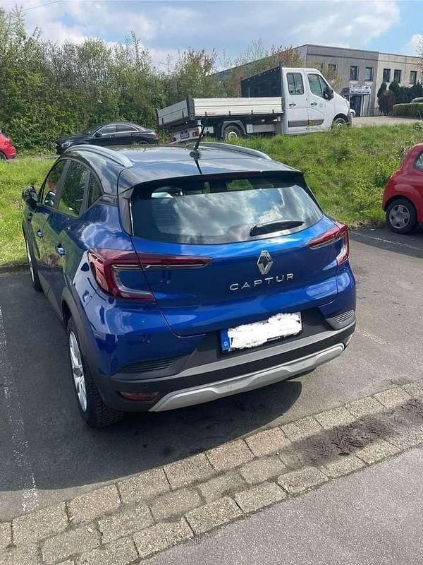 Gebraucht Renault Captur Zen 91 PS (66 kW) 2021 Blau SUV