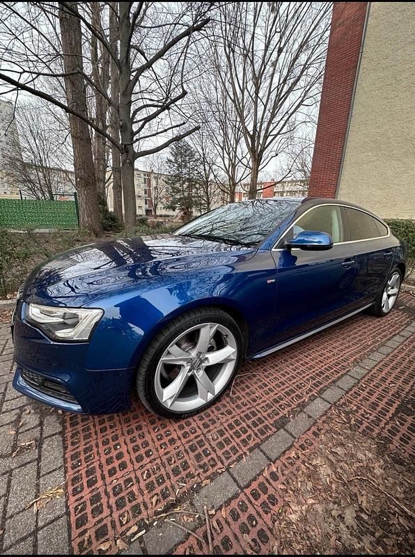 Gebraucht Audi A5 S-Line 190 PS (139 kW) 2014 Blau Limousine