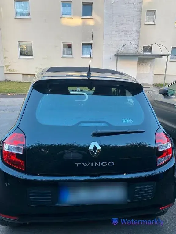 Gebraucht Renault Twingo Life 69 PS (50 kW) 2017 Schwarz Kleinwagen