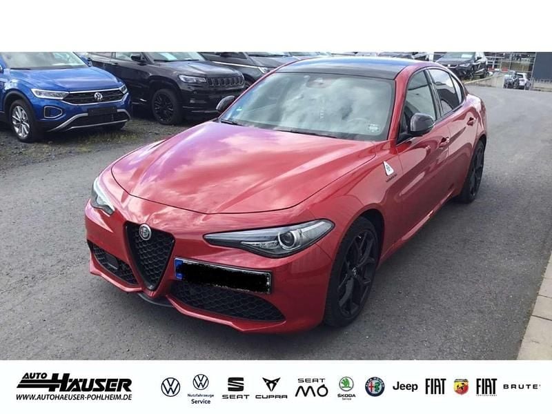 Rot Gebraucht 2021 Alfa Romeo Giulia Veloce Limousine | 27.975 € (Guter Preis) - Bild 1/3