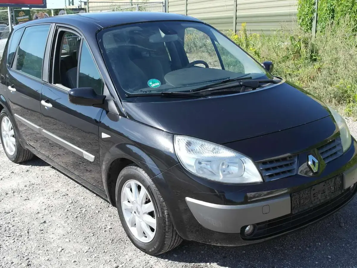 Gebraucht Renault Grand Scénic II 111 PS (81 kW) 2005 Schwarz Van / Kleinbus