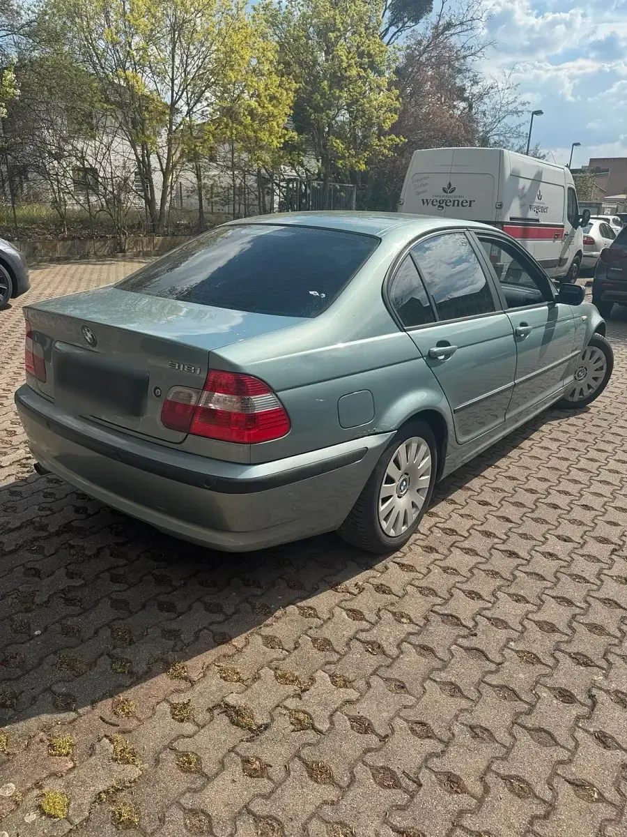 Gebraucht BMW 318 143 PS (105 kW) 2004 Andere farben Limousine