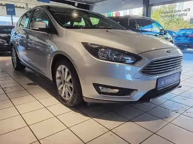 Gebraucht Ford Focus Titanium 150 PS (110 kW) 2016 Silber Limousine
