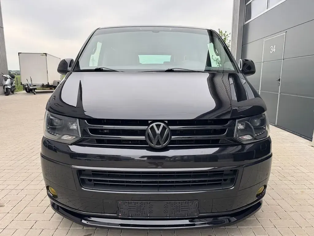 Gebraucht VW Multivan Highline 179 PS (131 kW) 2012 Schwarz Van / Kleinbus