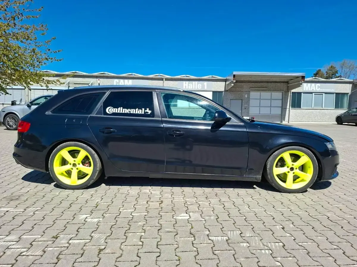 Gebraucht Audi A4 140 PS (102 kW) 2008 Schwarz Kombi