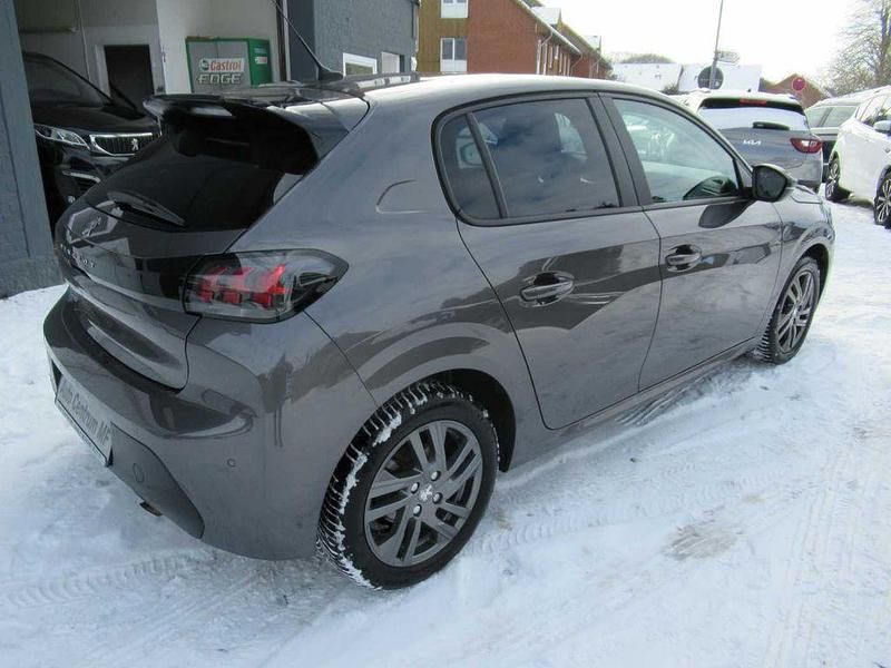 Gebraucht Peugeot 208 Active 101 PS (74 kW) 2022 Grau Kleinwagen