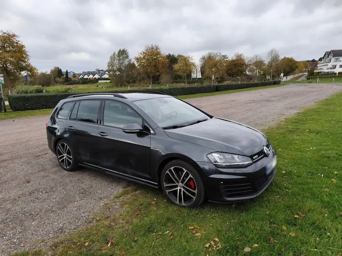 Gebraucht VW Golf VII GTD 184 PS (135 kW) 2015 Grau Kombi