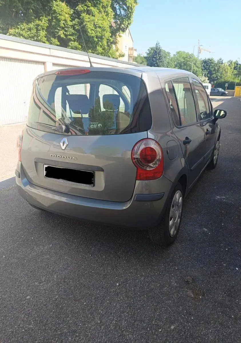 Occasion Renault Modus Dynamique 75 ch (55 kW) 2007 Gris Monospace