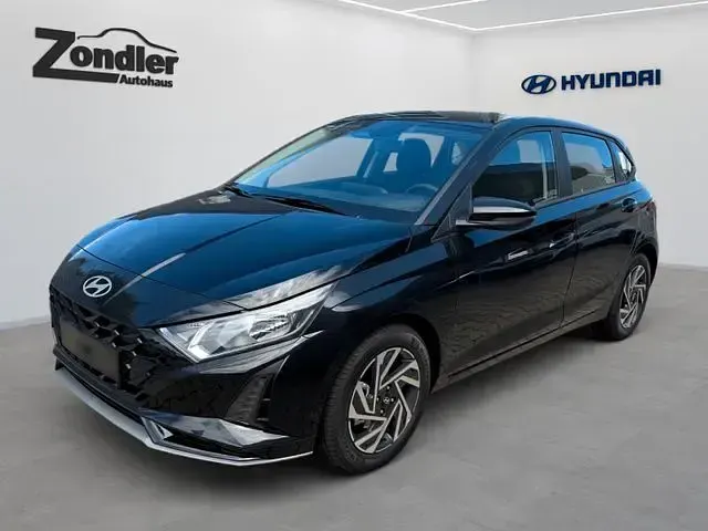 Gebraucht Hyundai i20 Trend 101 PS (74 kW) 2025 Kleinwagen
