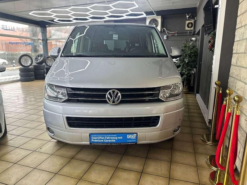 Gebraucht VW Transporter Highline 140 PS (102 kW) 2014 Reflexsilber Van