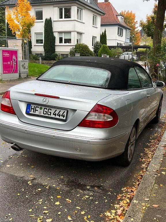 Silber Gebraucht 2007 Mercedes CLK320 Sport Edition Cabrio | 6.000 € (Superpreis) - Bild 1/4