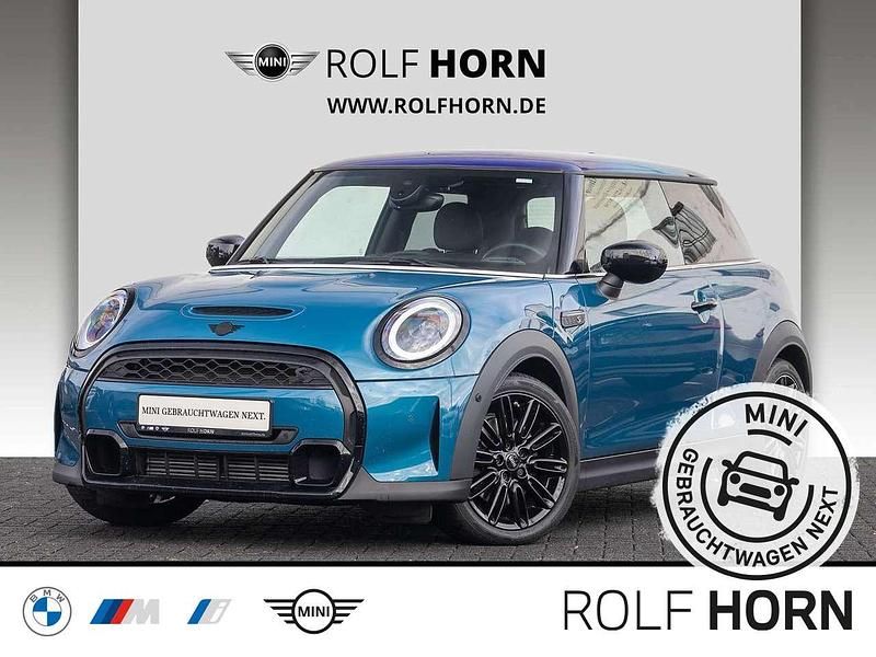 Island blue metallic Gebraucht 2021 Mini Cooper S Classic Kleinwagen | 24.240 € (Guter Preis) - Bild 1/4