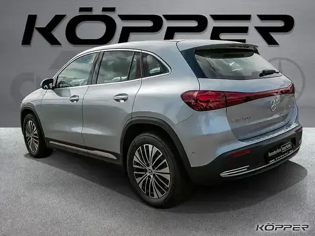Gebraucht Mercedes EQA300 Advanced Plus 167 kW (228 PS) 2025 Silber SUV