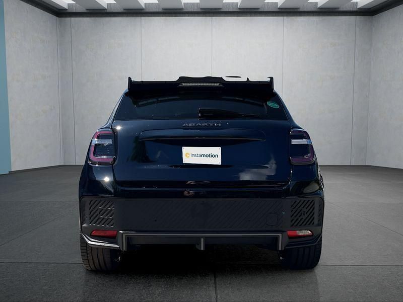 Neu Abarth 600e Turismo 175 kW (238 PS) 2025 Schwarz SUV