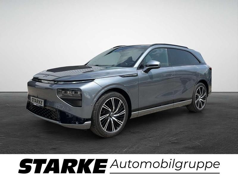 Grau (graphite gray) Gebraucht 2025 XPENG G9 AWD Performance SUV | 66.990 € (Fairer Preis) - Bild 1/4