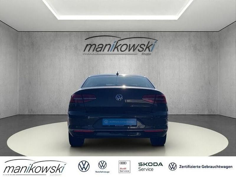 Gebraucht VW Passat Highline 150 PS (110 kW) 2016 Braun Limousine