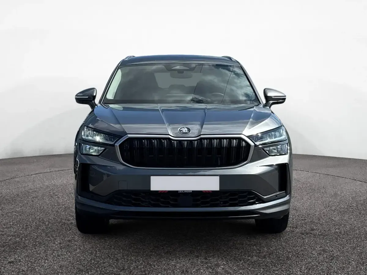 Neu Skoda Kodiaq Selection 150 PS (110 kW) 2026 Graphitegrau SUV