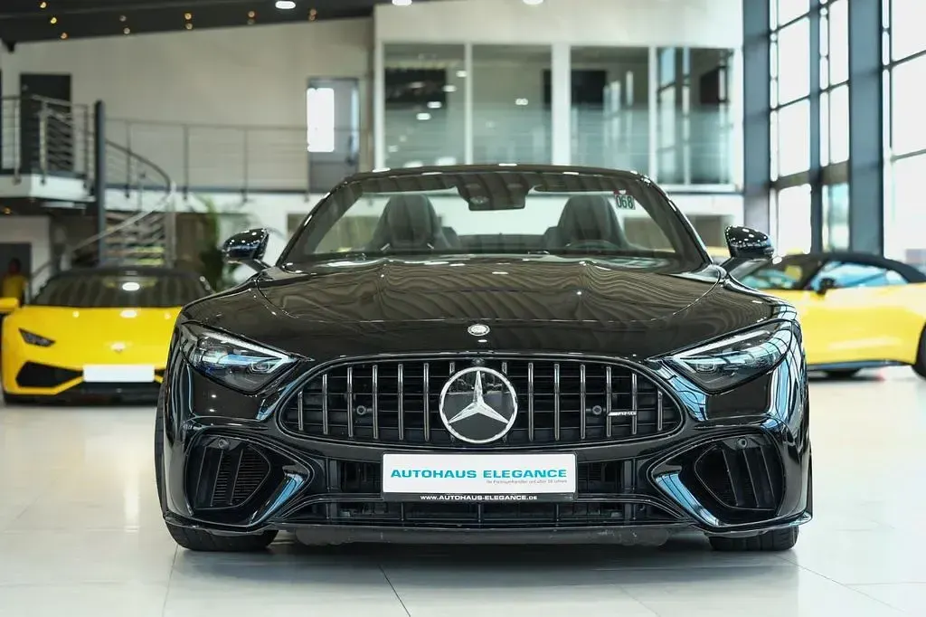 Gebraucht Mercedes SL63 AMG AMG 585 PS (430 kW) 2023 Obsidianschwarz  metalliclack Cabrio