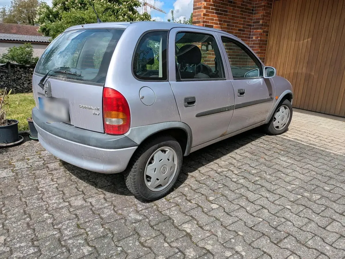 Gebraucht Opel Corsa 65 PS (47 kW) 2000 Grau Kleinwagen