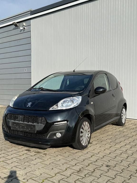 Schwarz Gebraucht 2014 Peugeot 107 Style Kleinwagen | 2.480 € (Superpreis) - Bild 1/4