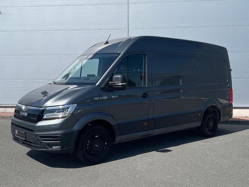 Neu MAN TGE 205 PS (150 kW) 2026 Indiumgrau metallic Van