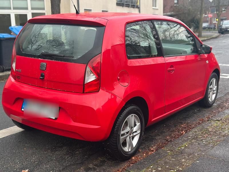 Gebraucht Seat Mii 60 PS (44 kW) 2012 Rot Kleinwagen