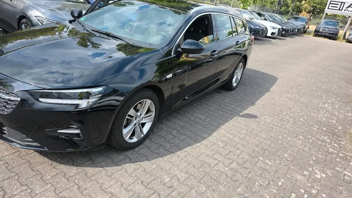 Gebraucht Opel Insignia 174 PS (127 kW) 2026 Schwarz Kombi