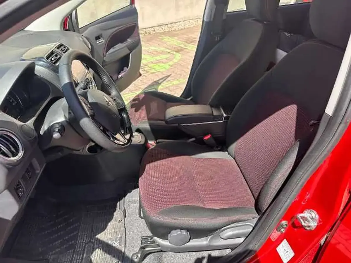Gebraucht Mitsubishi Space Star Select+ 71 PS (52 kW) 2024 Rot Kleinwagen
