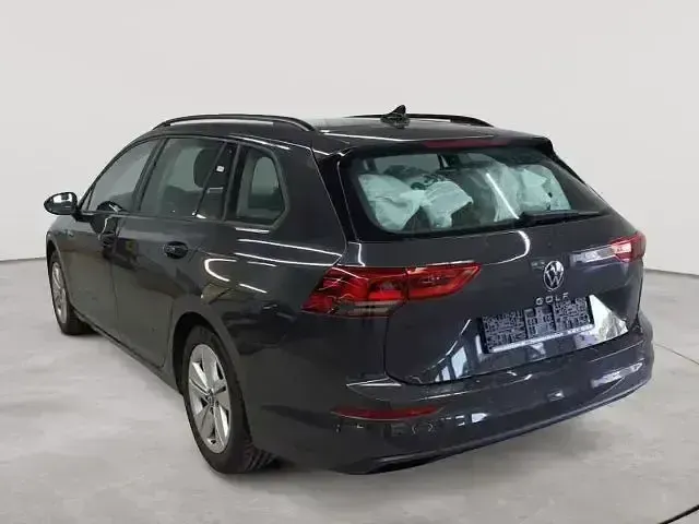 Second-hand VW Golf VII Life 116 CP (85 kW) 2021 Andere Hatchback