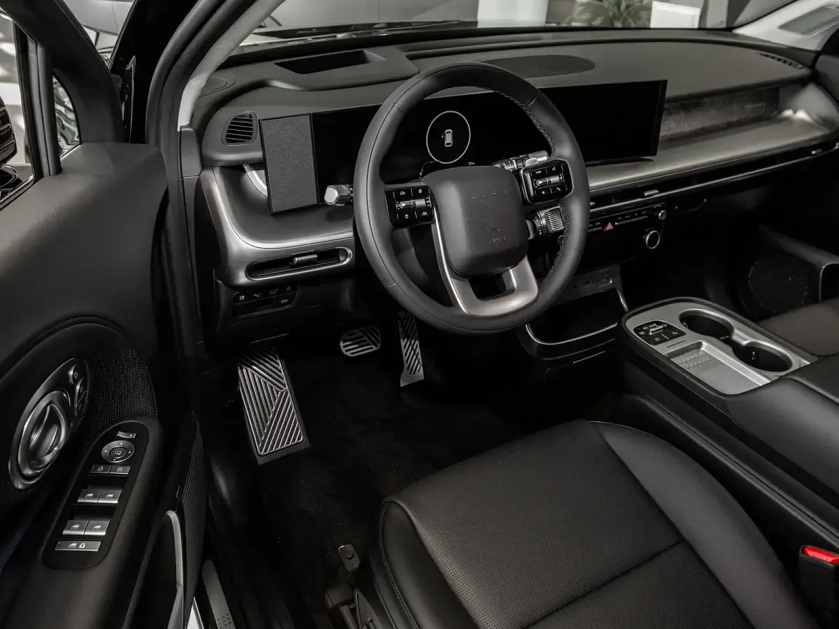 Gebraucht Hyundai Ioniq 9 225 kW (307 PS) 2025 Schwarz SUV