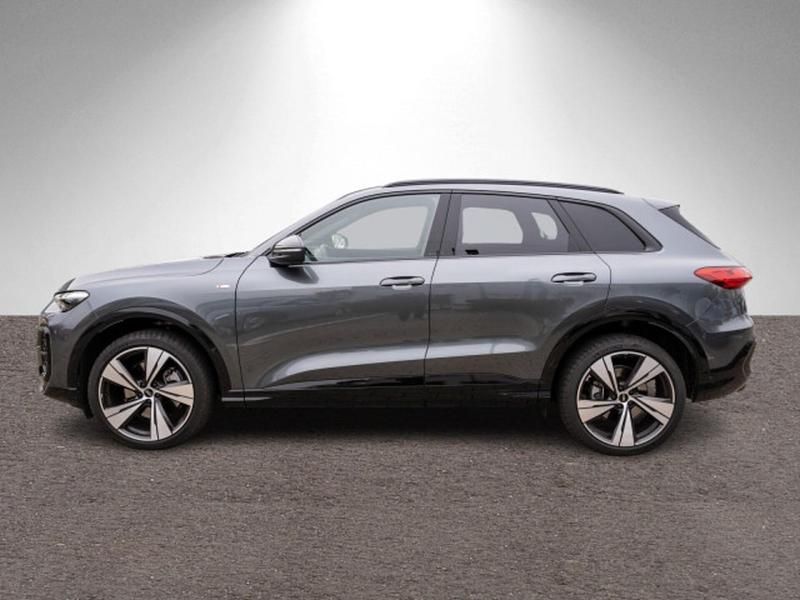 Gebraucht Audi Q5 Ambiente 204 PS (150 kW) 2025 Daytonagrau perleffekt SUV
