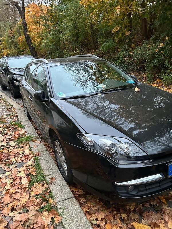 Schwarz Gebraucht 2008 Renault Laguna III Kombi | 2.600 € (Fairer Preis) - Bild 1/4