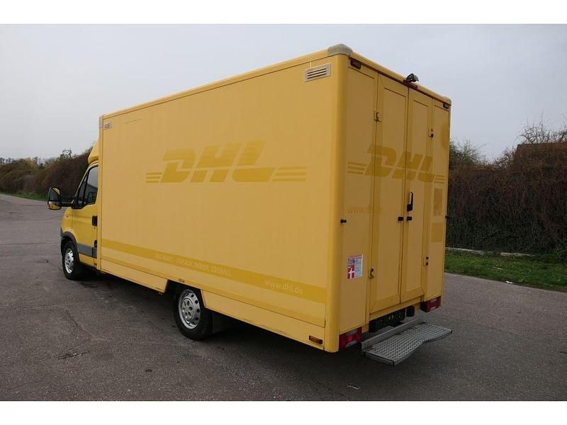Gebraucht Iveco Daily 106 PS (77 kW) 2012 Gelb Van