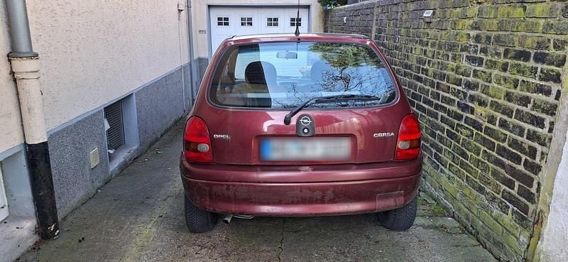 Gebraucht Opel Corsa 60 PS (44 kW) 1997 Rot Kleinwagen
