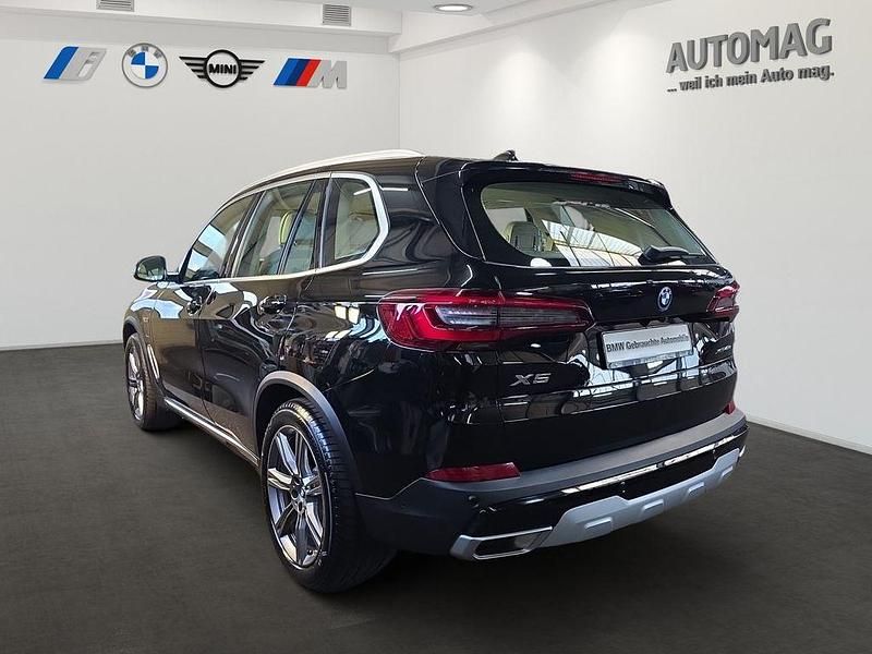 Gebraucht BMW X5 xLine 286 PS (210 kW) 2022 Schwarz uni SUV