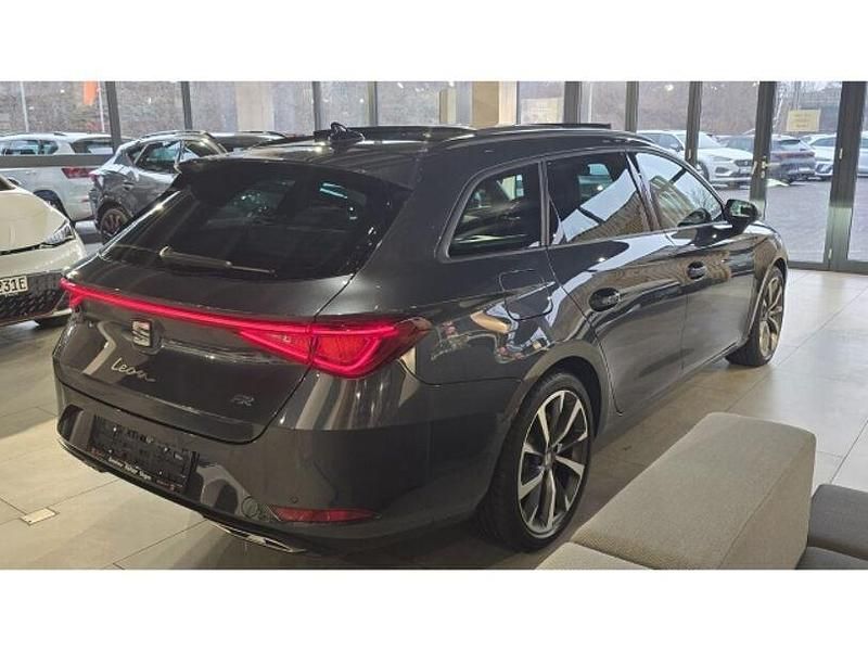 Gebraucht Seat Leon 150 PS (110 kW) 2025 Grau Limousine