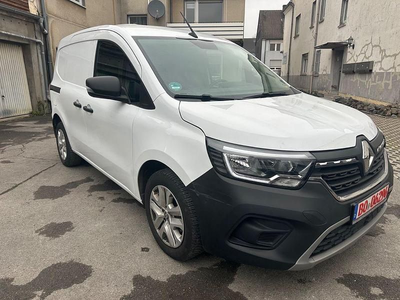 Weiß Gebraucht 2024 Renault Kangoo Van / Kleinbus | 14.500 € (Superpreis) - Bild 1/4