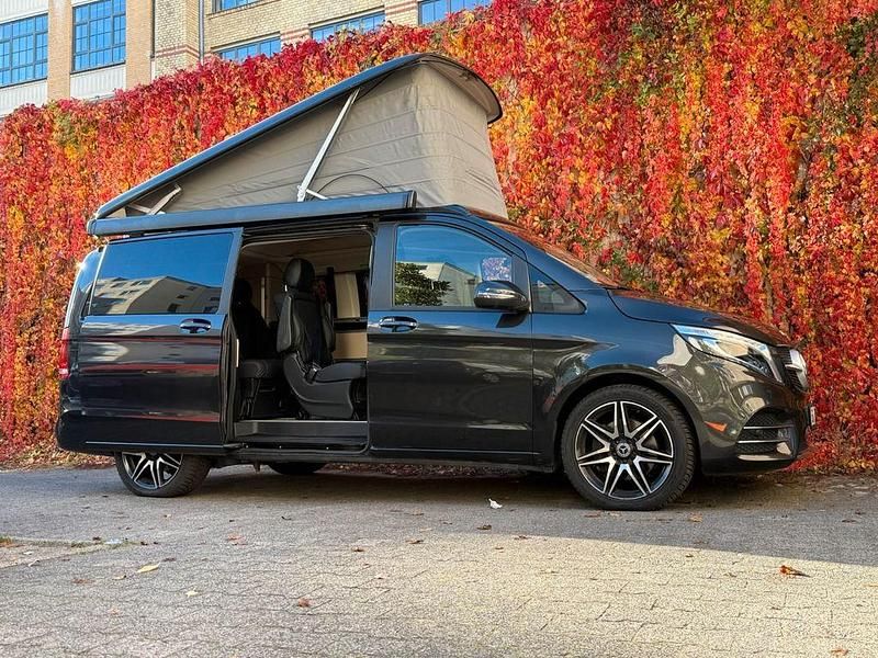 Grau Gebraucht 2022 Mercedes V300 Marco Polo Van / Kleinbus | 69.000 € (Etwas zu teuer) - Bild 1/4