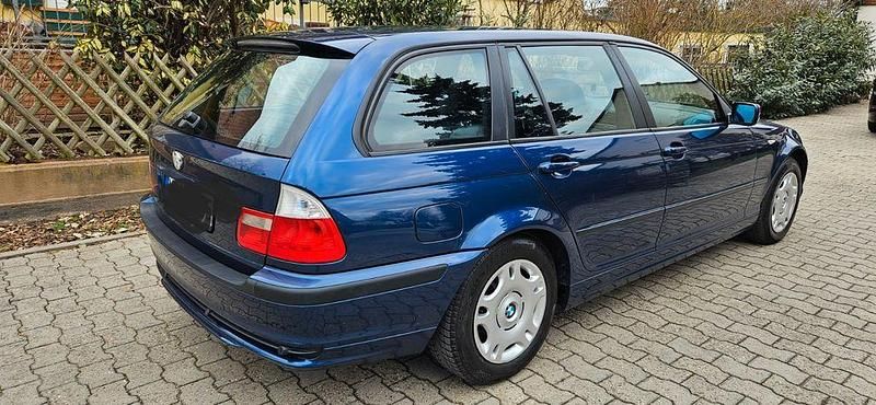 Gebraucht BMW 318 Exclusive 116 PS (85 kW) 2003 Blau Kombi
