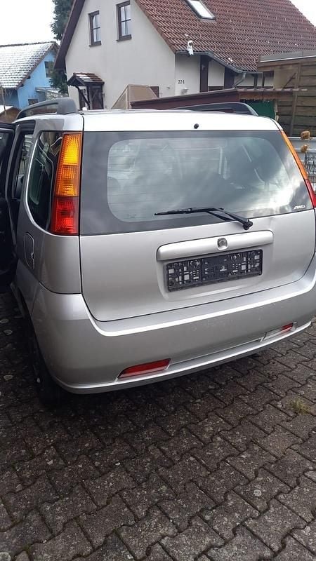 Gebraucht Subaru Justy 94 PS (69 kW) 2006 Silber Kleinwagen